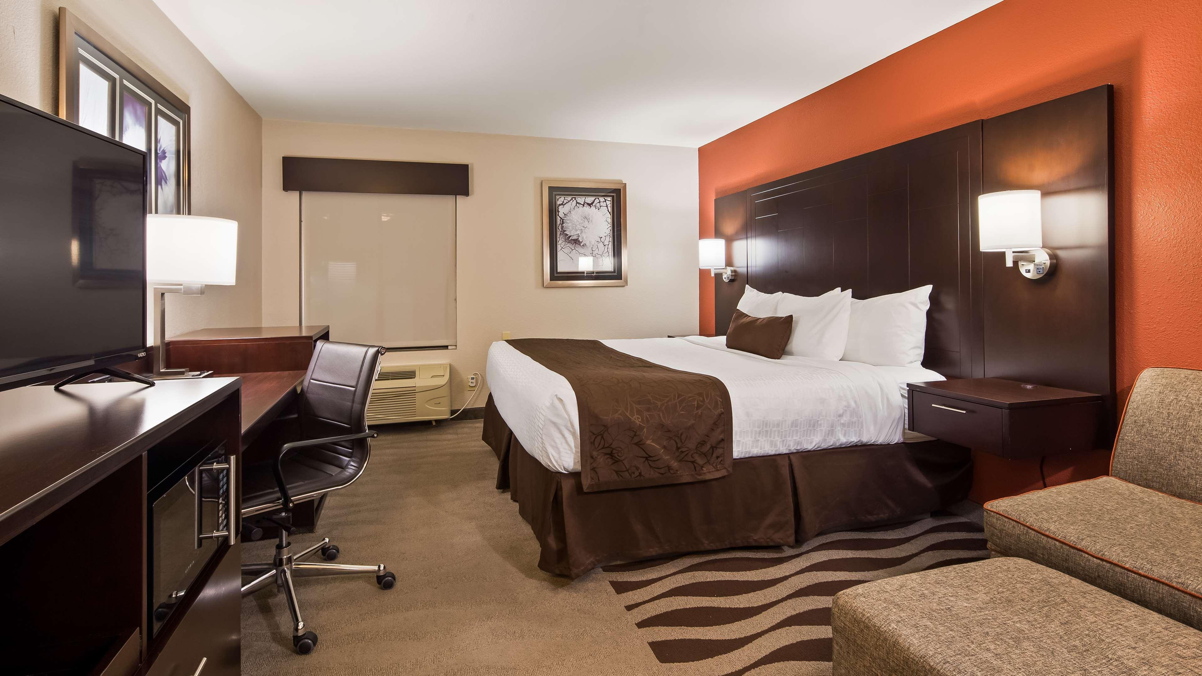 Best Western Plus Lee'S Summit Hotel & Suites מראה חיצוני תמונה