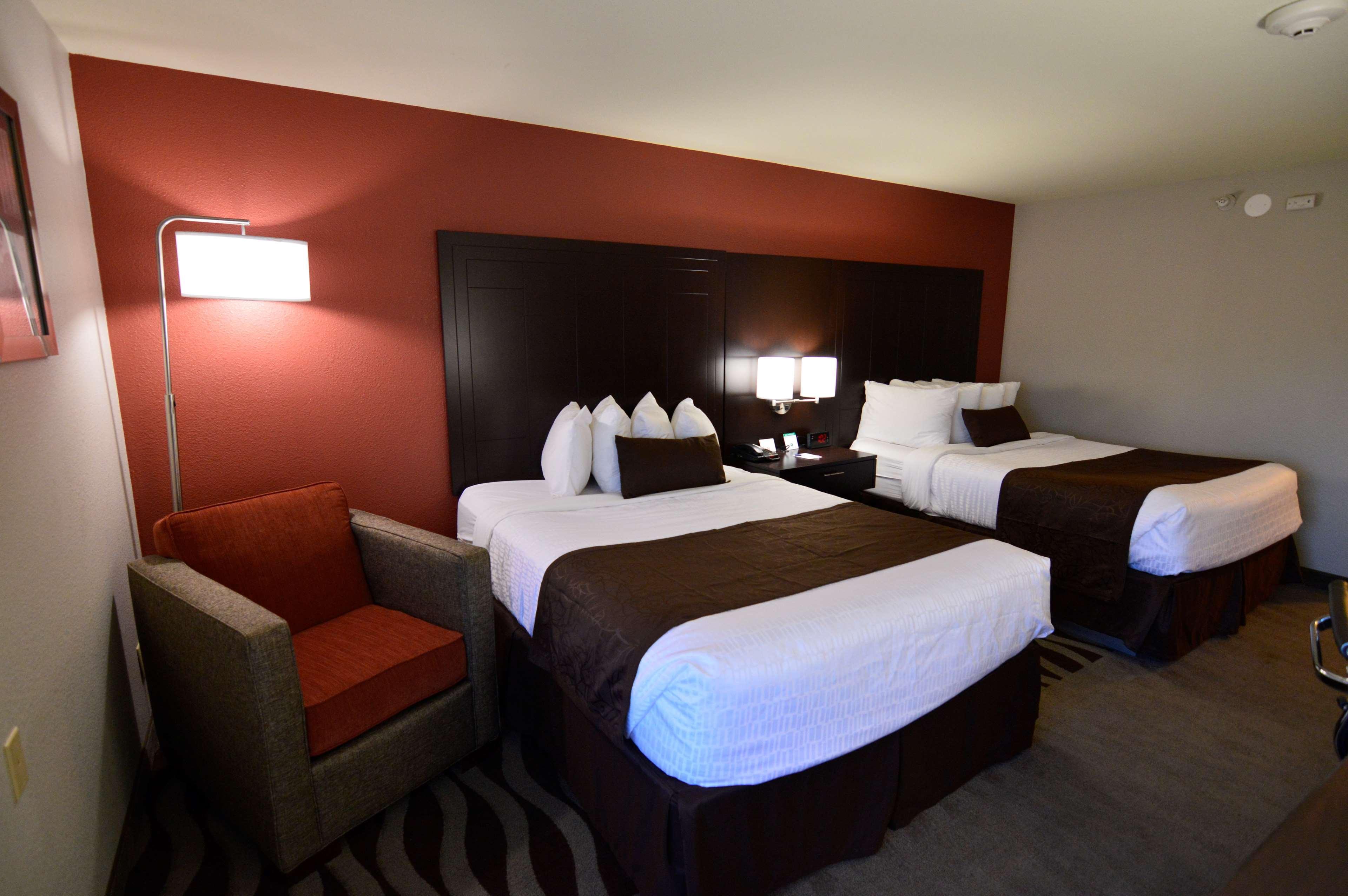 Best Western Plus Lee'S Summit Hotel & Suites מראה חיצוני תמונה