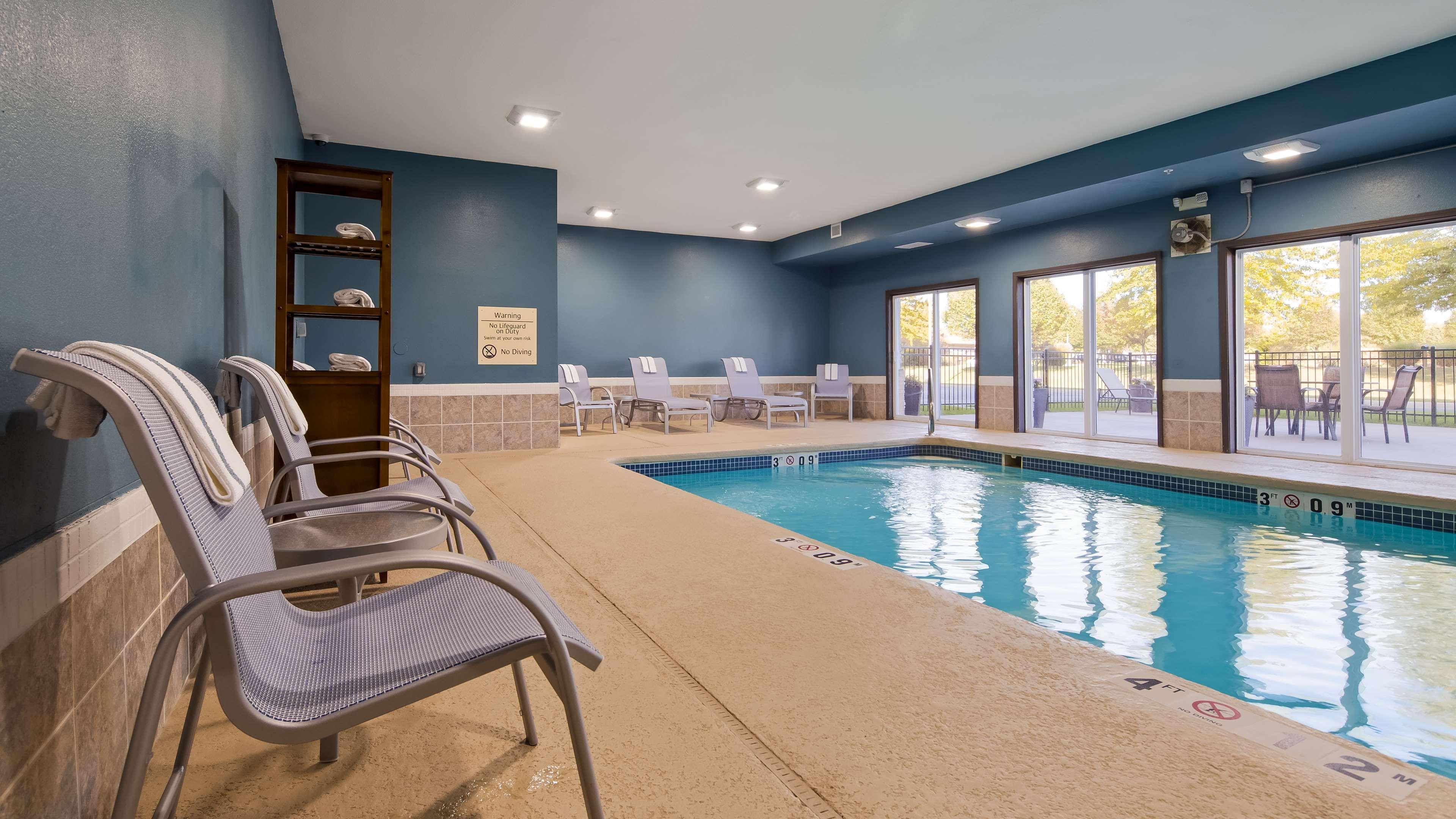 Best Western Plus Lee'S Summit Hotel & Suites מראה חיצוני תמונה