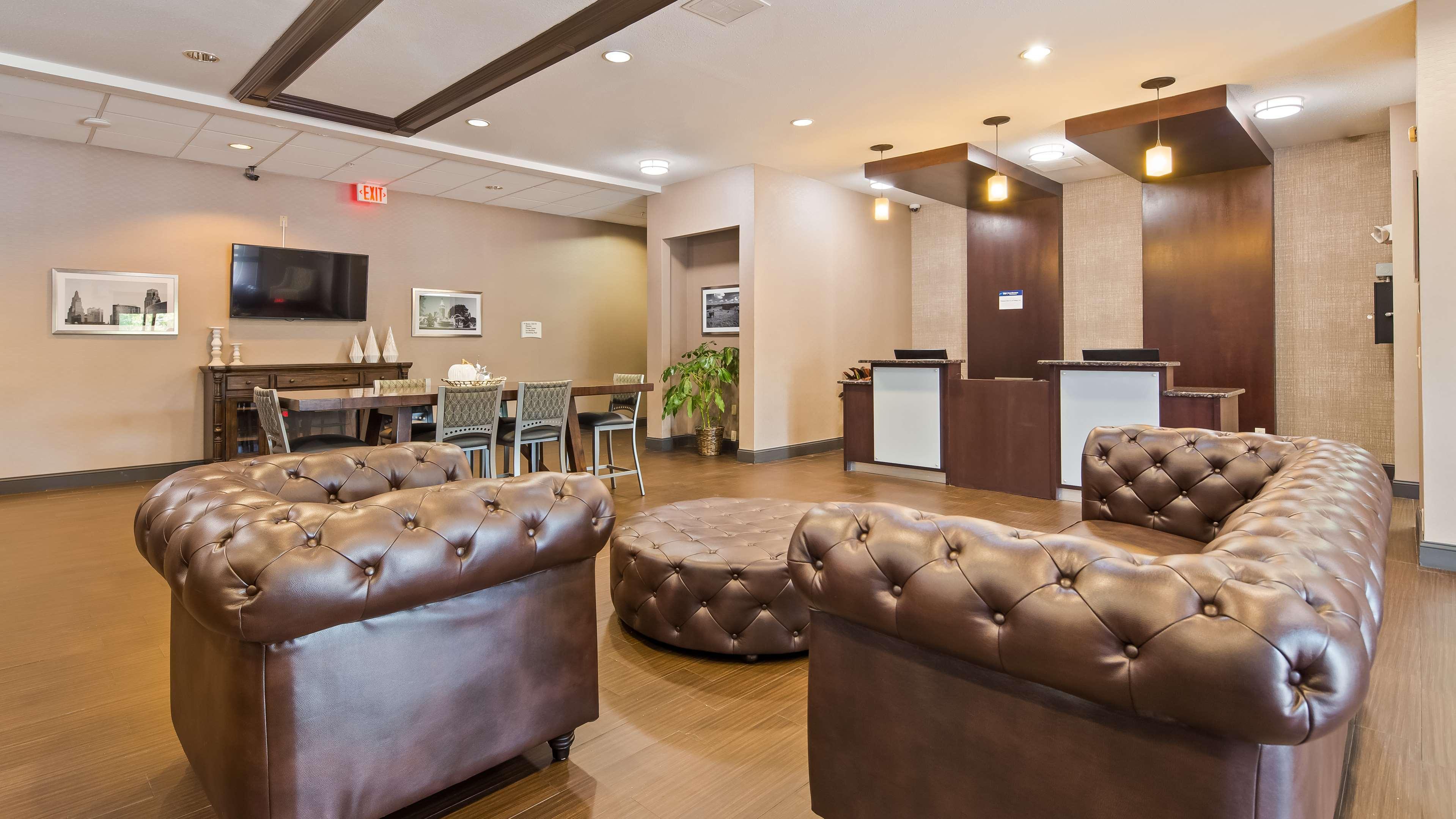 Best Western Plus Lee'S Summit Hotel & Suites מראה חיצוני תמונה